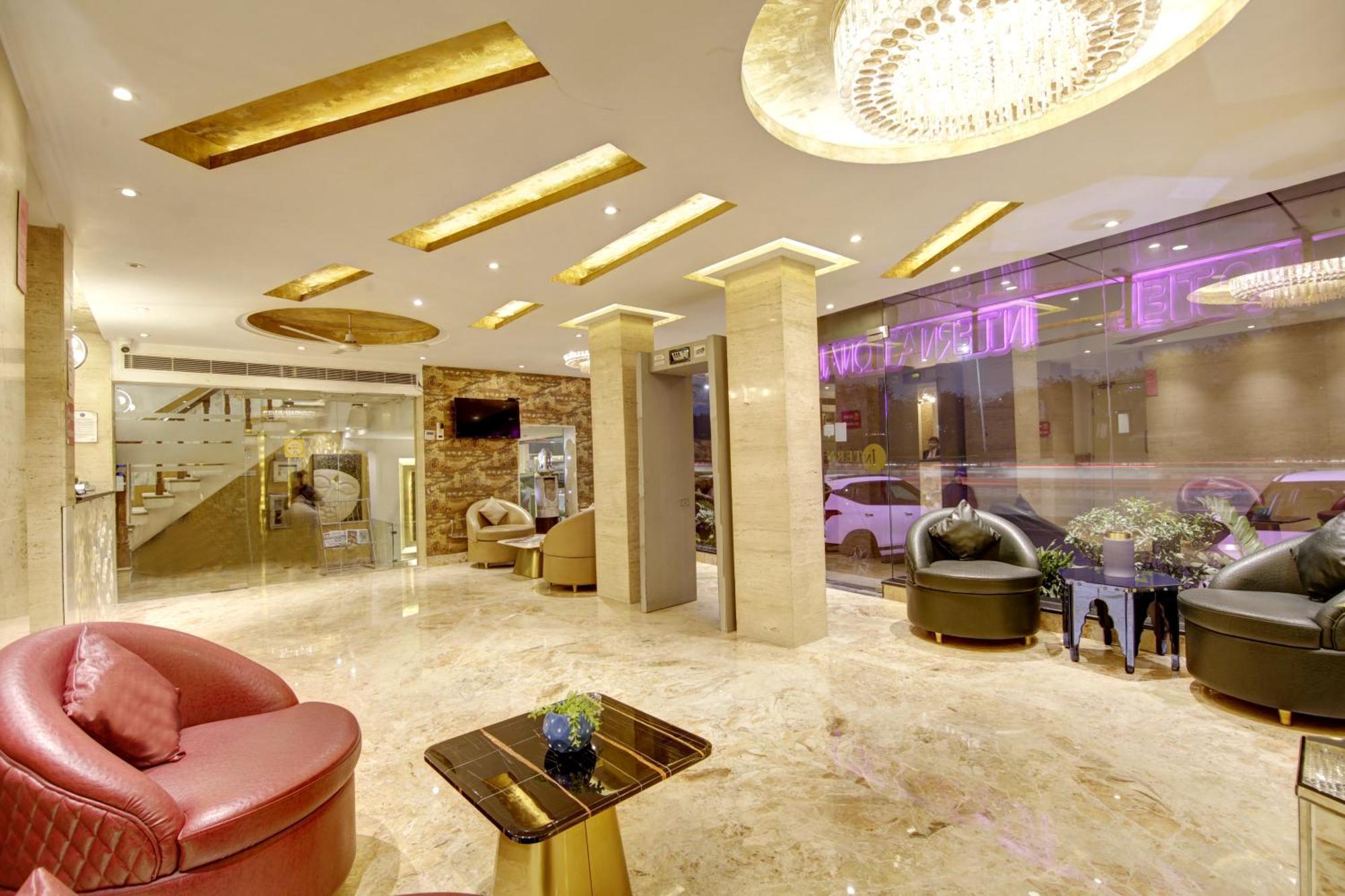 Hotel International Inn By Star Group - Near Delhi Airport Ню Делхи Екстериор снимка