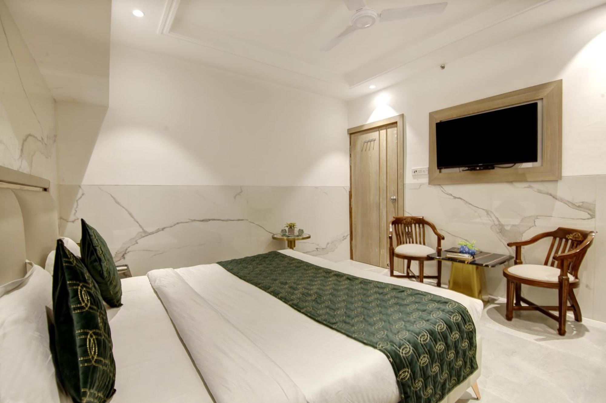 Hotel International Inn By Star Group - Near Delhi Airport Ню Делхи Екстериор снимка